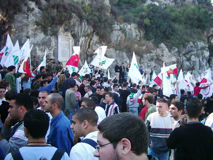 Demonstration against Syrians